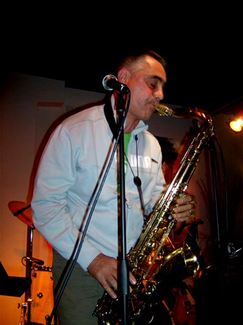 Andrea Bisceglie, con il suo sax Andrea Bisceglie, con il suo sax