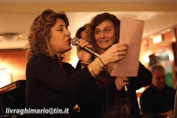 Singer's Night: jam finale di tutte le cantanti. Nella foto: Laura Fedele, Paola Luffarelli