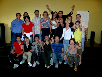 Foto di gruppo Laboratorio improvvisazione vocale - Eva Simontacchi e Gendrickson Mena Foto di gruppo Laboratorio improvvisazione vocale - Eva Simontacchi e Gendrickson Mena